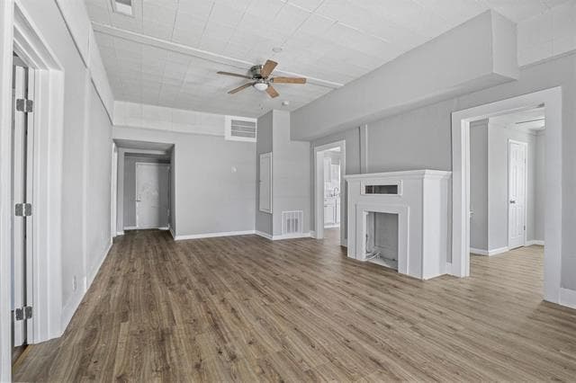 Building Photo - 531 E Morton St