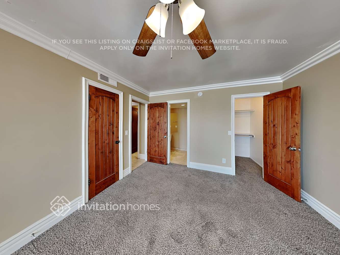 Building Photo - 9305 E Adobe Rd