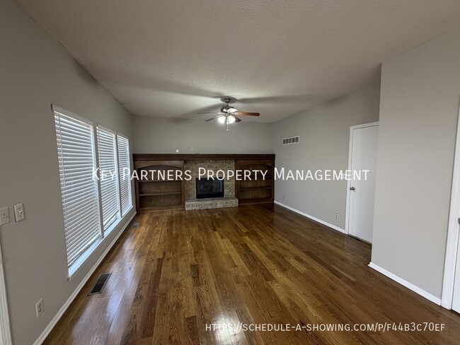 Building Photo - 14720 Goodman St