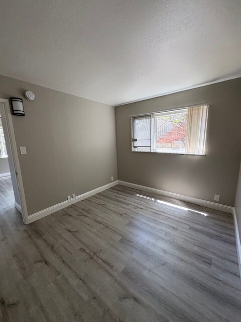 Building Photo - 5499 Claremont Ave