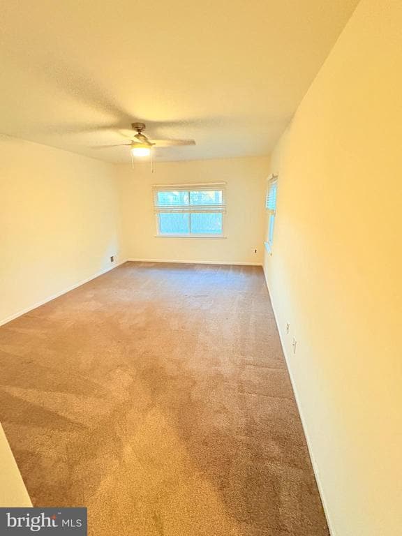 Building Photo - 54 Hillcroft Way