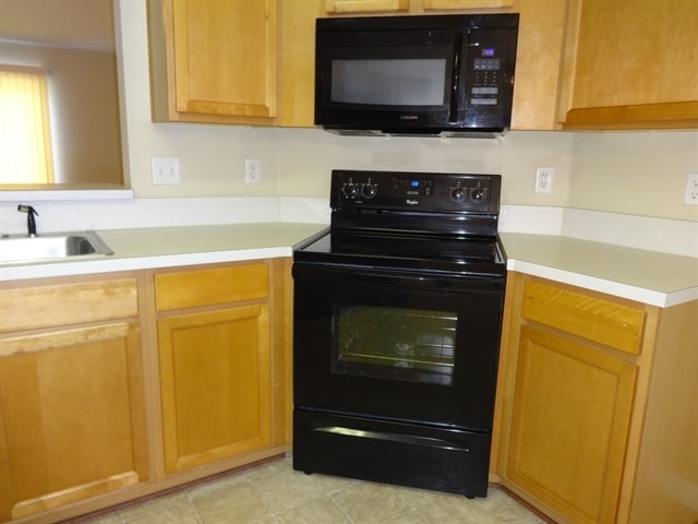 Building Photo - 11127 Lauren Oak Ln