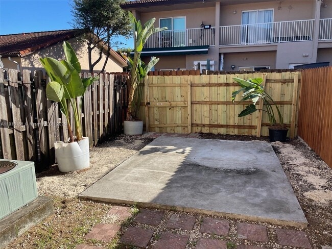 Building Photo - 13744 SW 169th Ln