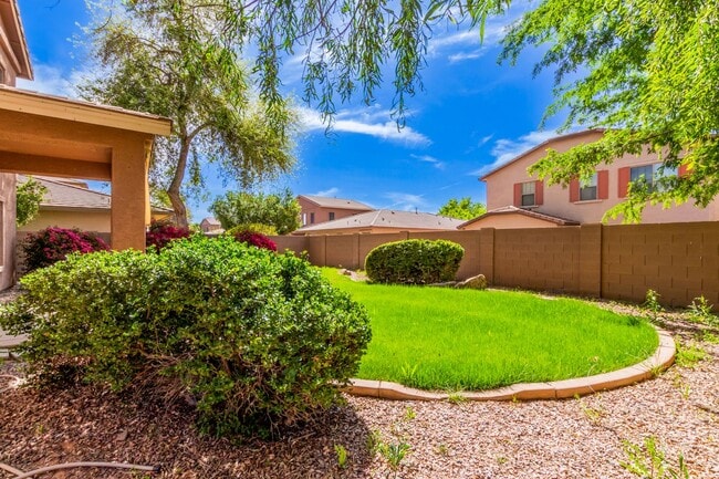Building Photo - Bright, Roomy, and Ready for You in Morris...