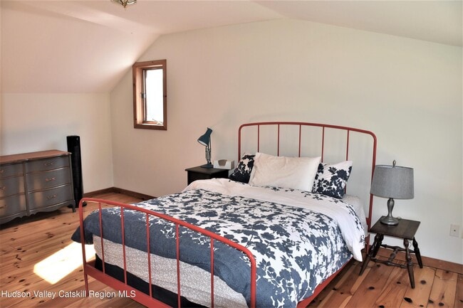 Building Photo - 219 Cherry Hill Rd