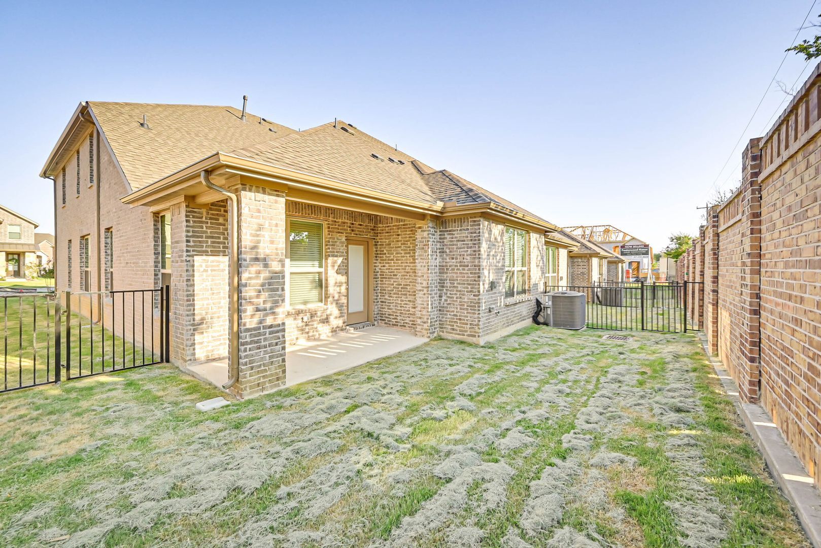 Building Photo - 4248 Mingo Dr