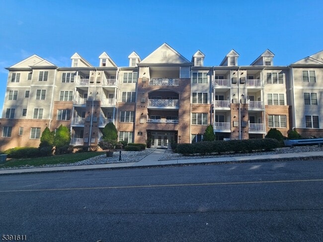 Building Photo - 8409 Sanctuary Boulevard