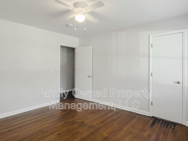 Building Photo - 1522 Joan St