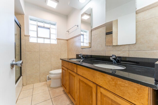 Building Photo - 5800 W Foster Ave