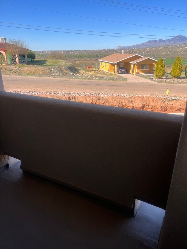 Building Photo - 571 Camino Arviso