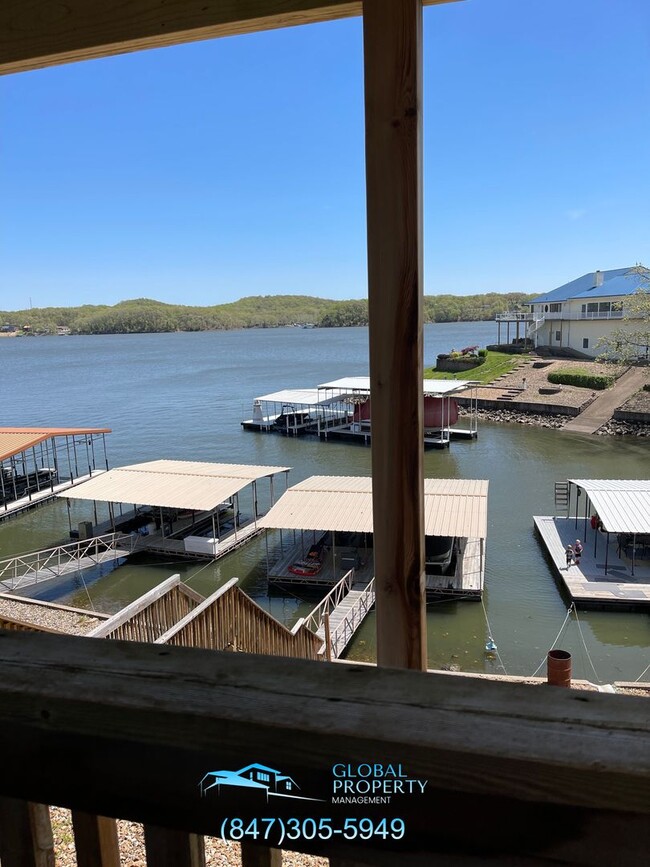 Building Photo - 880 Wading Bird Rd