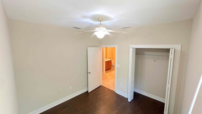 Building Photo - 4230 Jade Loop