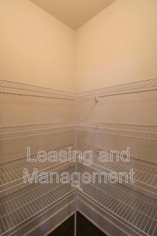 Building Photo - 1129 Bright Ct