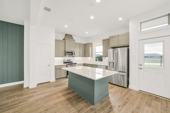 Building Photo - 21131 Medina River Dr