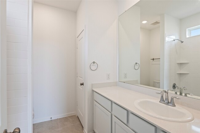 Building Photo - 5003 Park Willow Dr