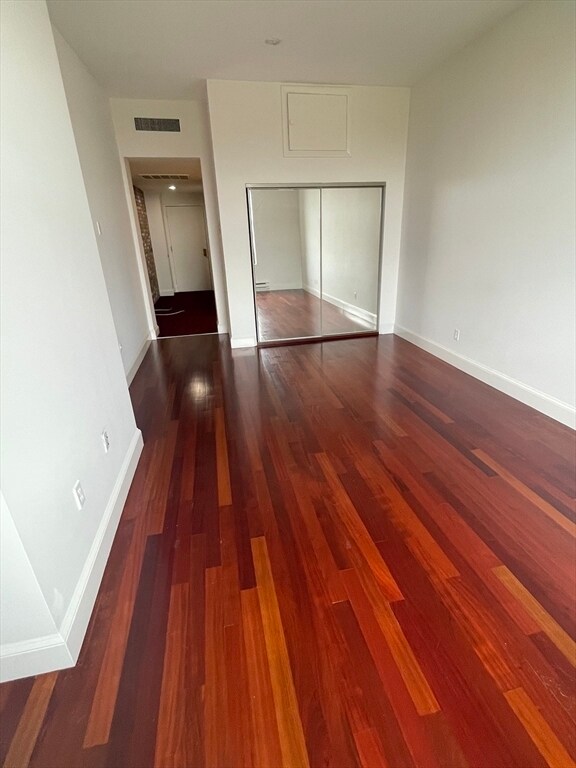 Building Photo - 186 Commonwealth Ave