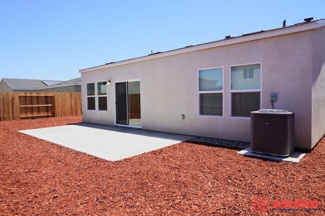 Building Photo - 8206 Wandesford Dr