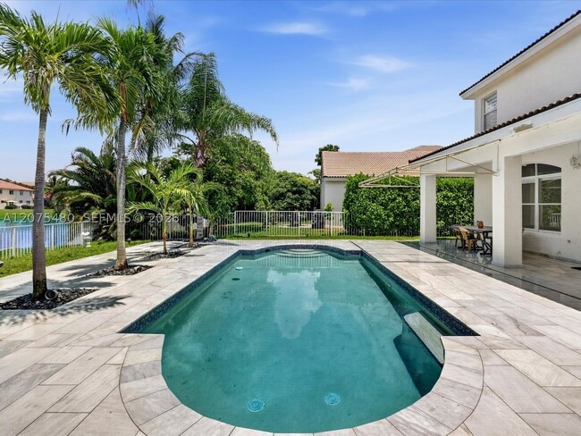 Building Photo - 1800 NW 78th Ave