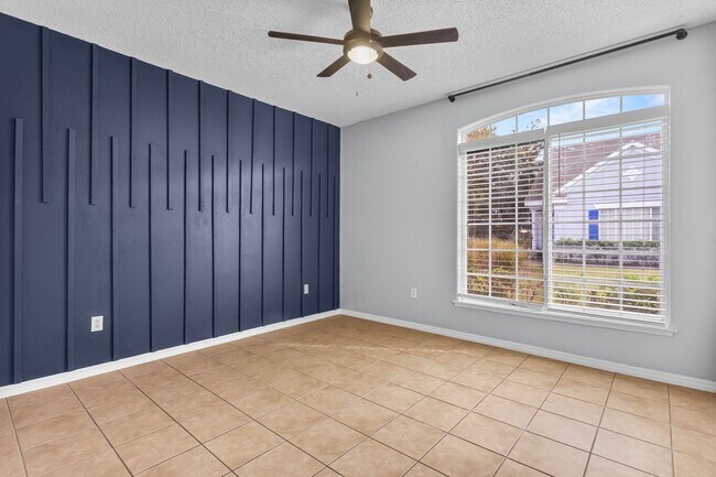 Building Photo - 13046 Island Breeze Ct