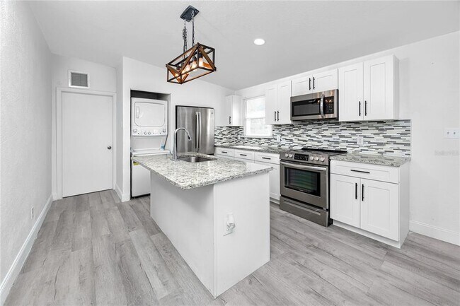 Building Photo - 6745 88th Ave N