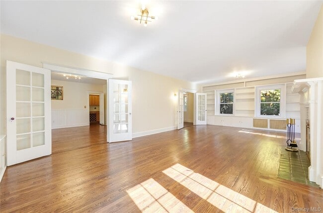 Building Photo - 25 Whittier Rd