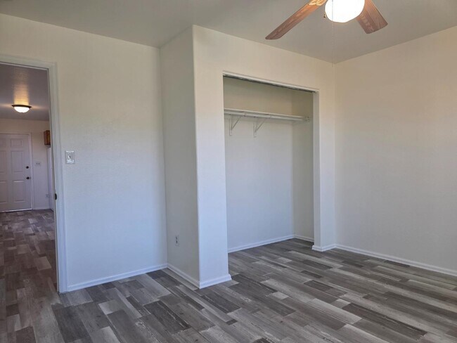 Building Photo - 3244 White Ave