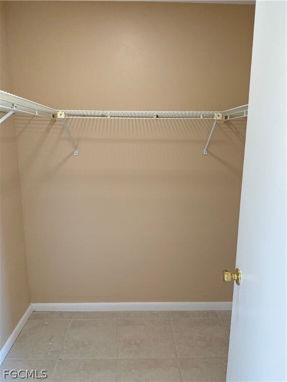 Building Photo - 234 Oakside St