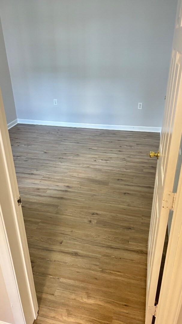 Building Photo - 2020 University Woods Rd