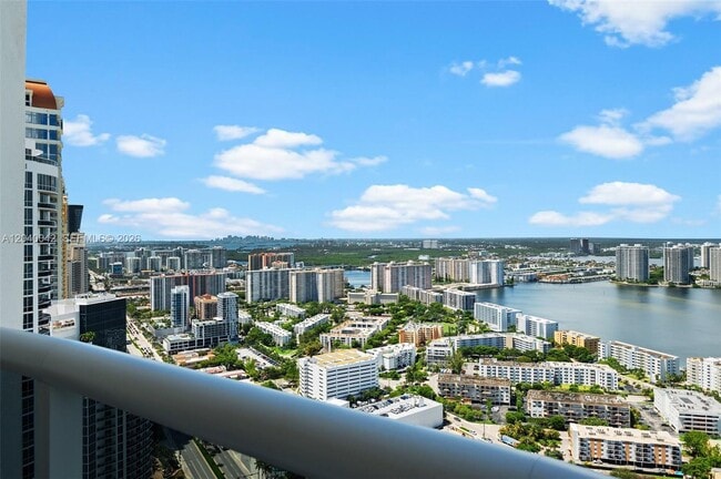 Building Photo - 18201 Collins Ave