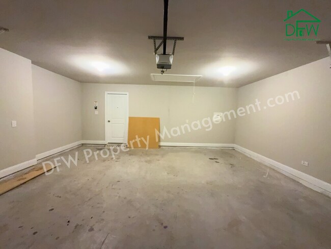 Building Photo - Modern 3-Bedroom Home with Open Layout & Large Backyard in Anna, TX