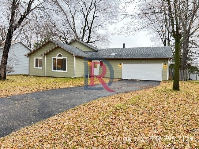 Building Photo - 7808 Emerson Ave N