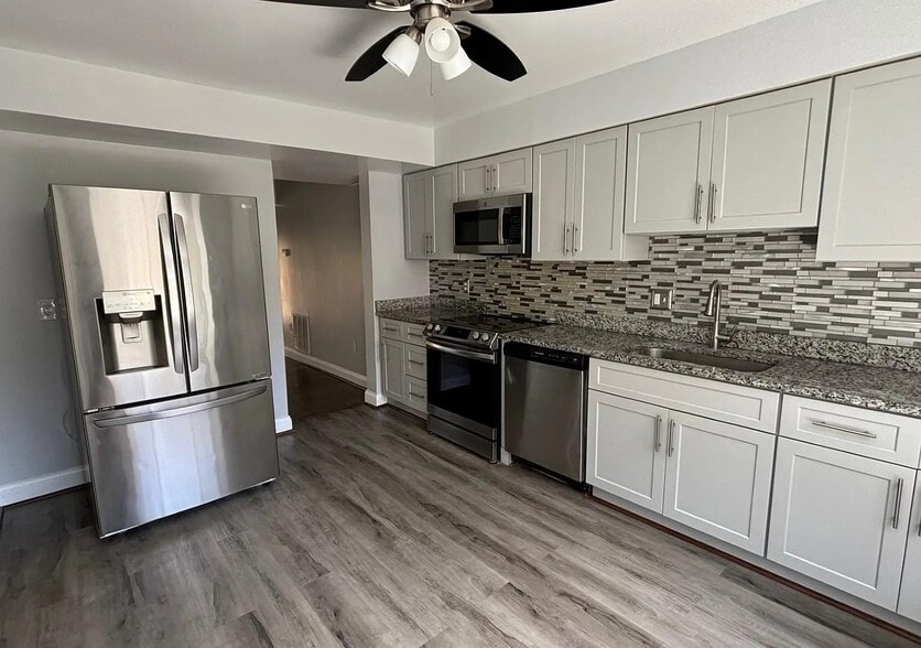Kitchen - 5394 Eliots Oak Rd