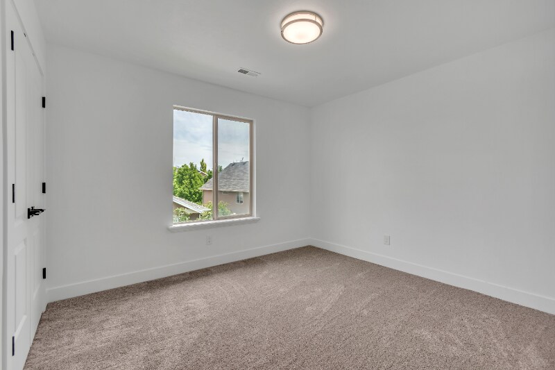 Building Photo - 13749 Crimson Patch Way