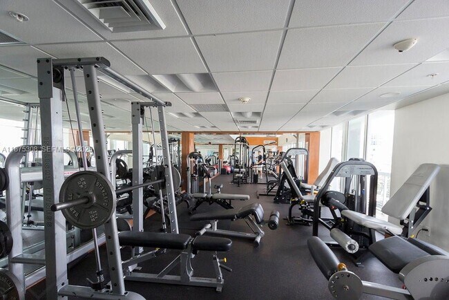 Building Photo - 41 SE 5th St