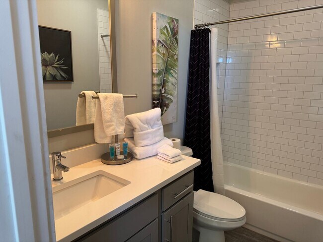 Building Photo - Great 3BR Home in the Heart of Nashville