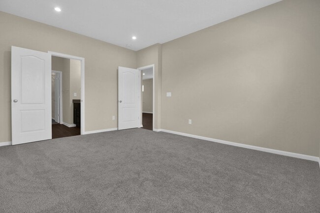 Building Photo - 40 Oldham Ct