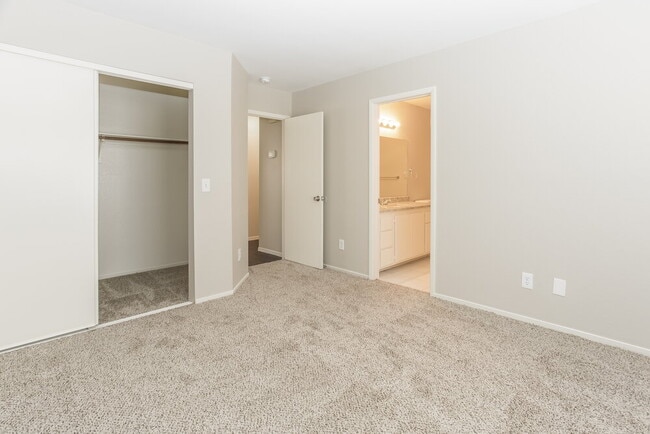 Building Photo - 4617 Rachel Ann