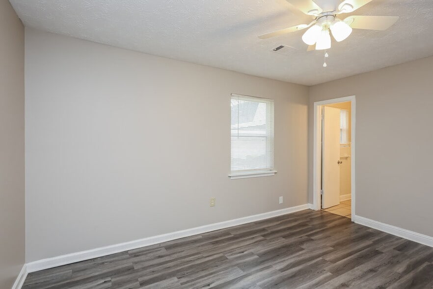 Building Photo - 5961 Garner Rd SW