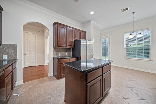 Building Photo - 14443 Basalt Ln