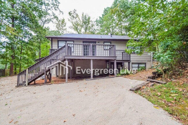 Building Photo - 237 Russet Woods Dr
