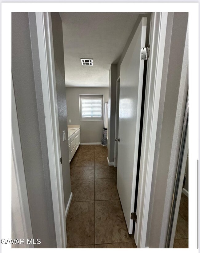 Building Photo - 5725 Monterey Pl