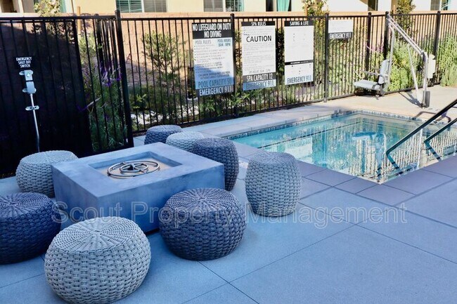 Building Photo - 26898 Rubicon Rd