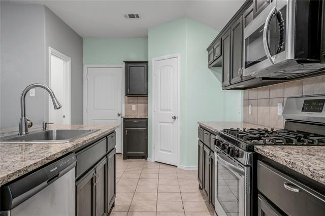 Building Photo - 8457 Comanche Springs Dr