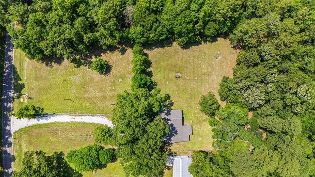 Building Photo - 20339 Pin Oak Loop