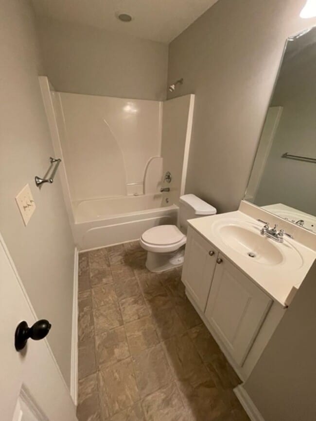 Building Photo - Townhome for rent in Calera