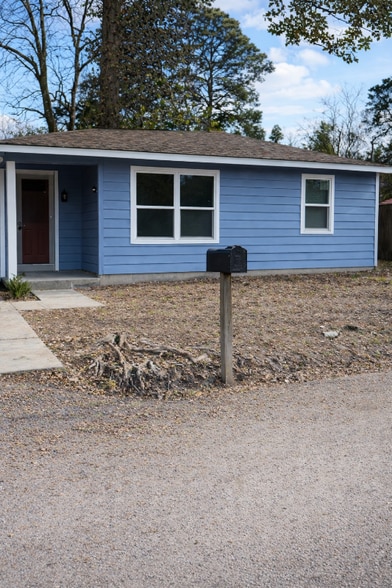 Building Photo - 6706 Tippett St