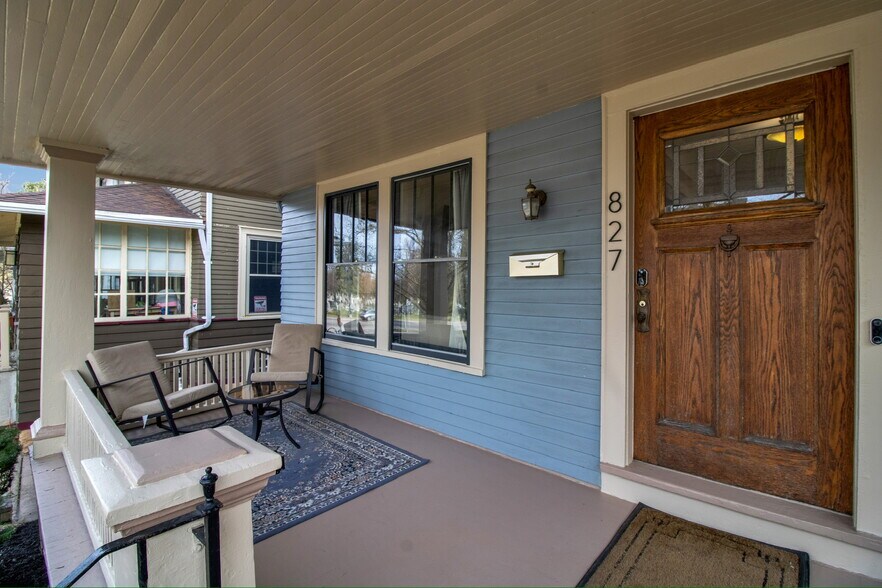 Building Photo - 827 Bird Ave