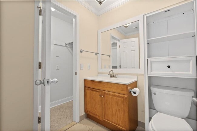 Building Photo - 10390 Rillridge Ct