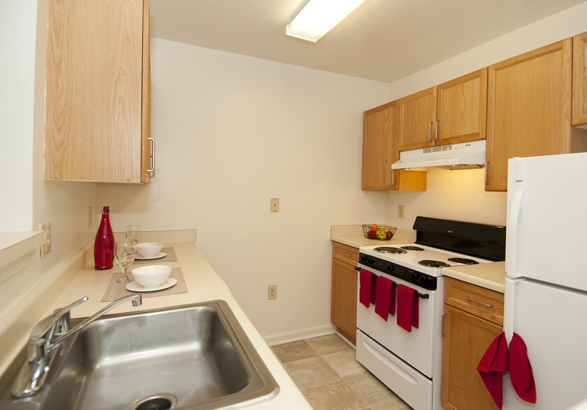 Building Photo - Arbor Crest Senior Apartments