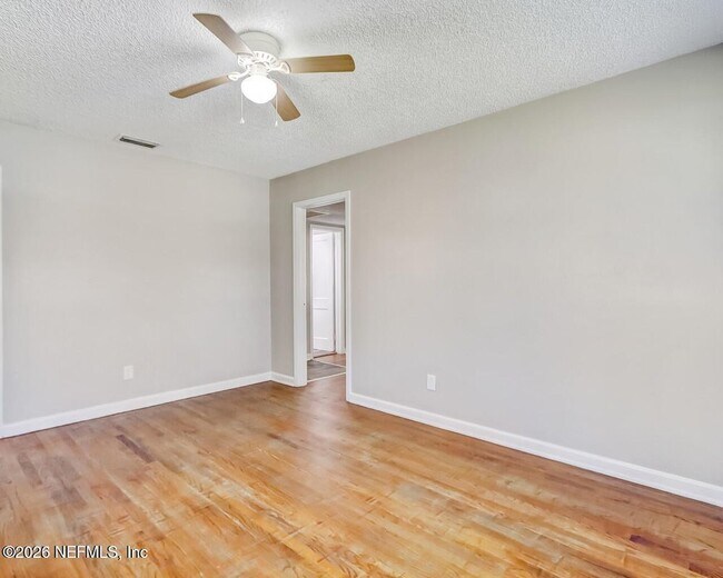 Building Photo - 1901 Pullman Ct
